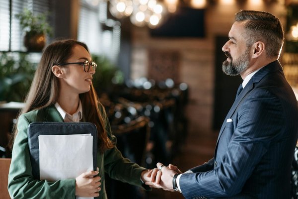 Installation sécurisée du lave-linge 20 kg professionnel : nos astuces