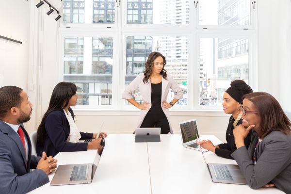 8 stratégies pour démarrer une entreprise sans subventions publiques